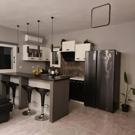 Luxvilla Vilă *