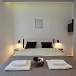 Luxvilla Villa Agioi Deka (Corfu)