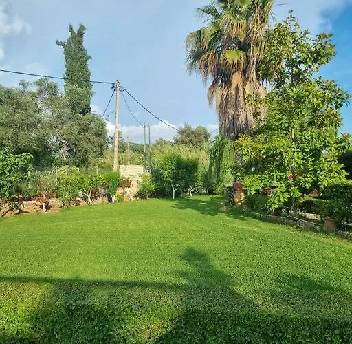 Luxvilla Villa Agioi Deka (Corfu)