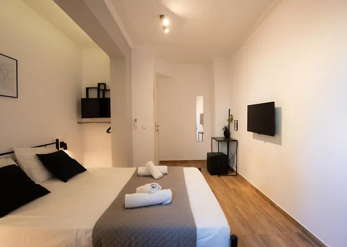 Luxvilla Agioi Deka (Corfu)