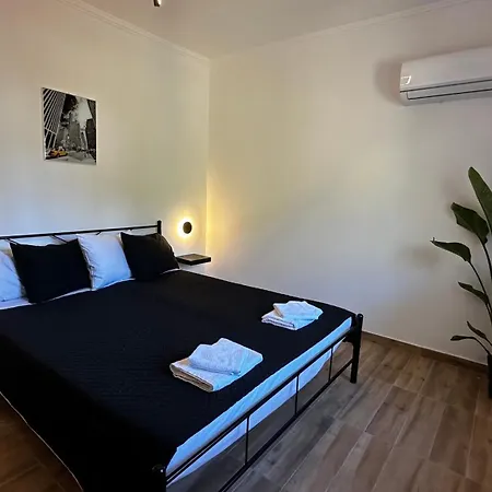 Luxvilla Agioi Deka (Corfu)