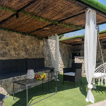Villa Luxvilla